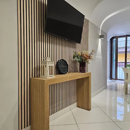 Mergellina Luxury Couette-café